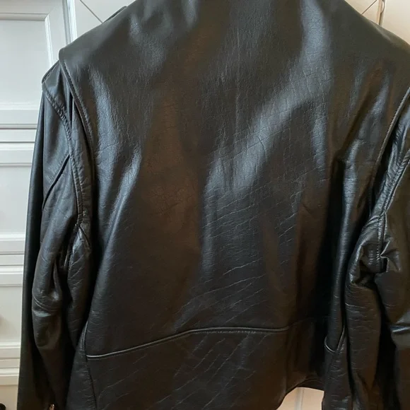 Leather Motorcycle 🏍 😎jacket size 52 - Picture 4 of 9
